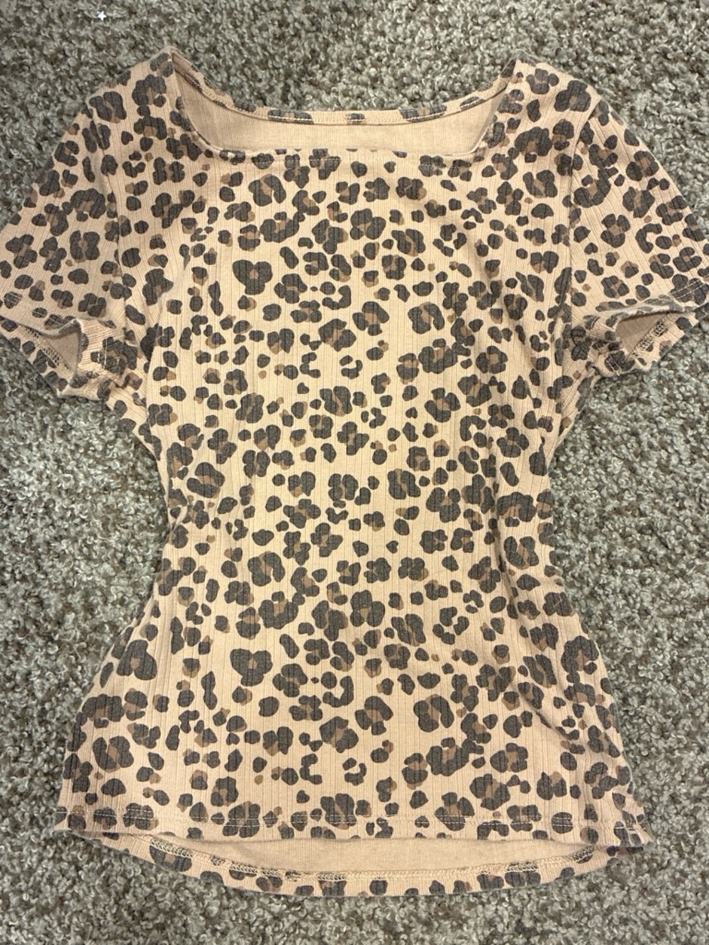 wonder nation Beige Leopard Short Sleeve Top